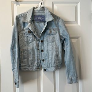 Gap light denim jacket size MP